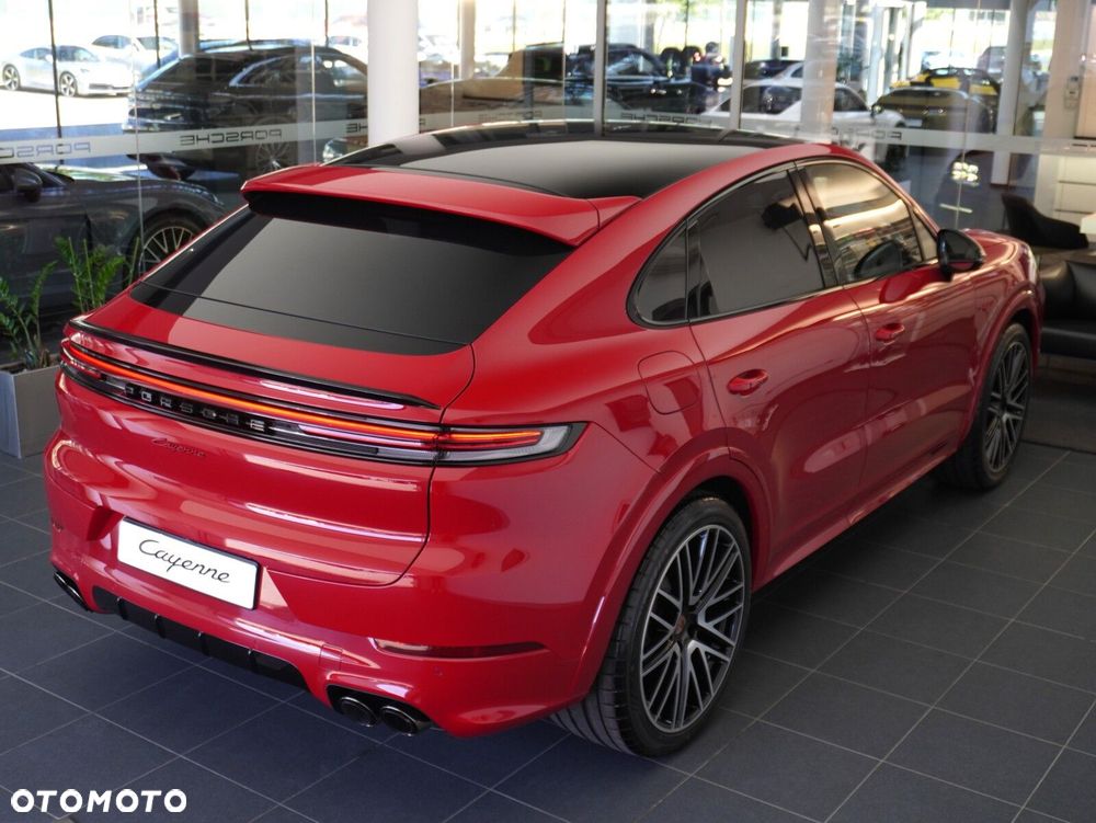 Porsche Cayenne E-Hybrid PHEV Black Edition - 16