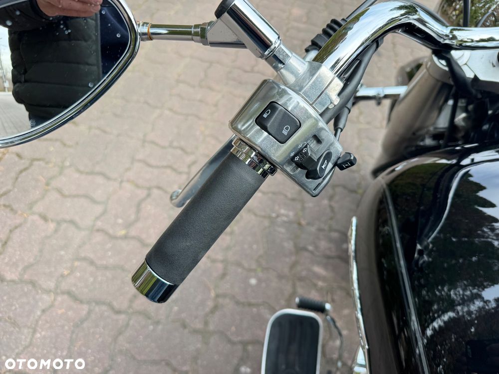 Yamaha Drag Star - 16