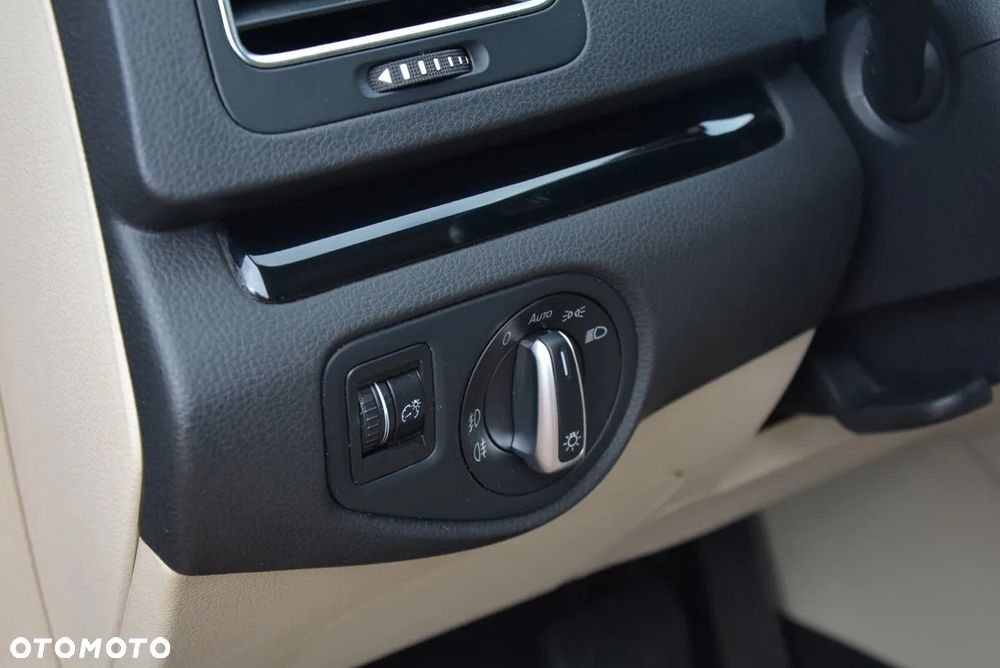 Volkswagen Sharan - 21