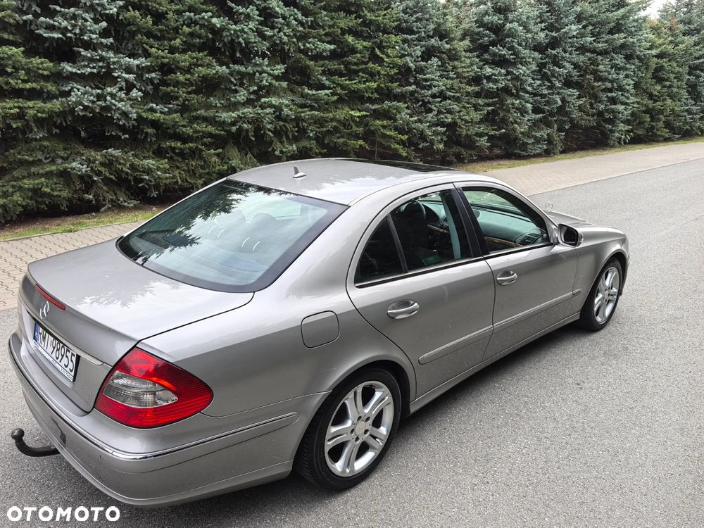 Mercedes-Benz Klasa E 220 CDI Elegance - 15