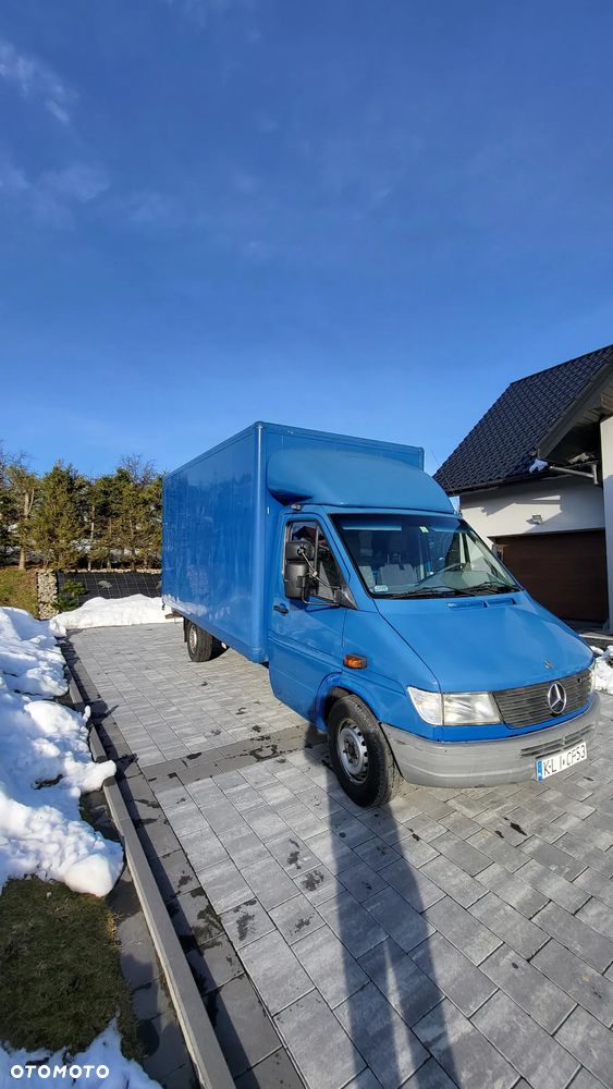 Mercedes-Benz Sprinter - 3