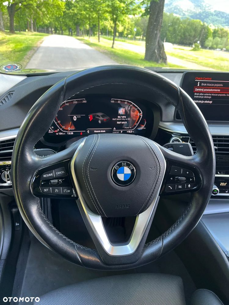 BMW Seria 5 - 14