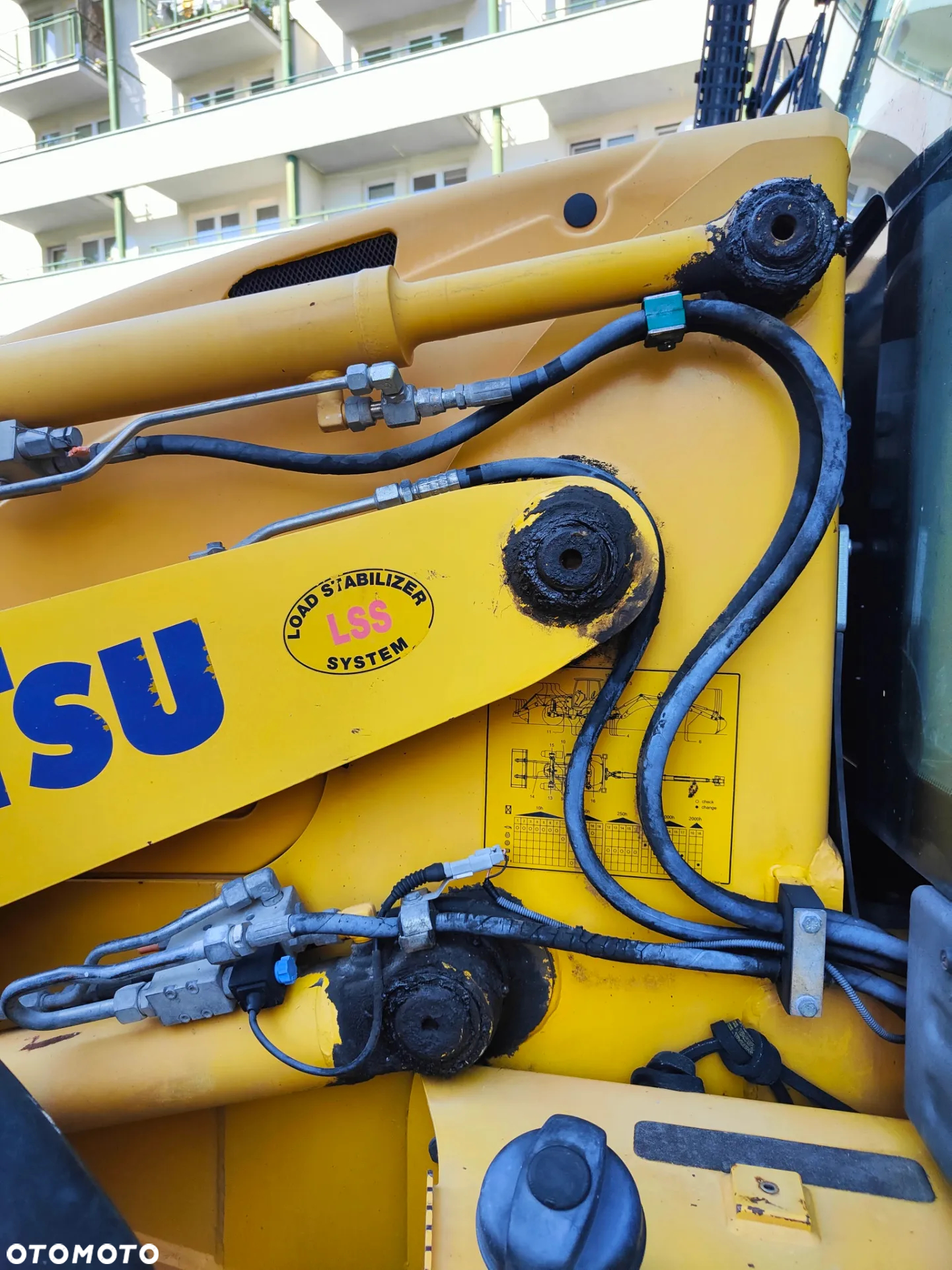 Komatsu WB97S - 8
