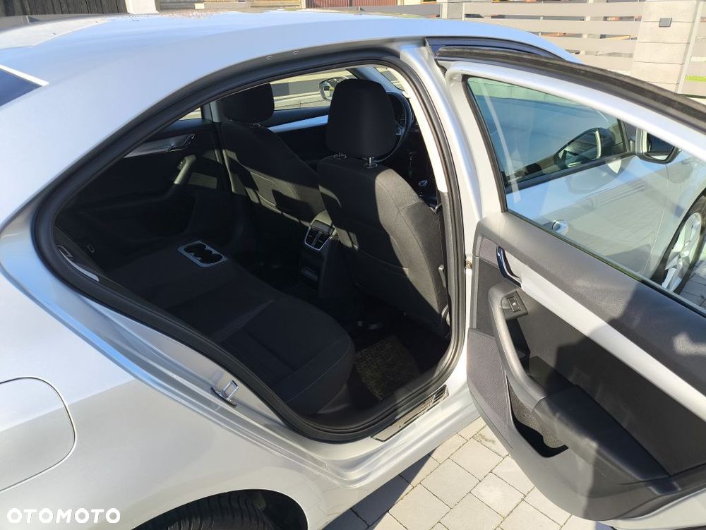 Skoda Octavia 1.0 TSI Ambition - 15