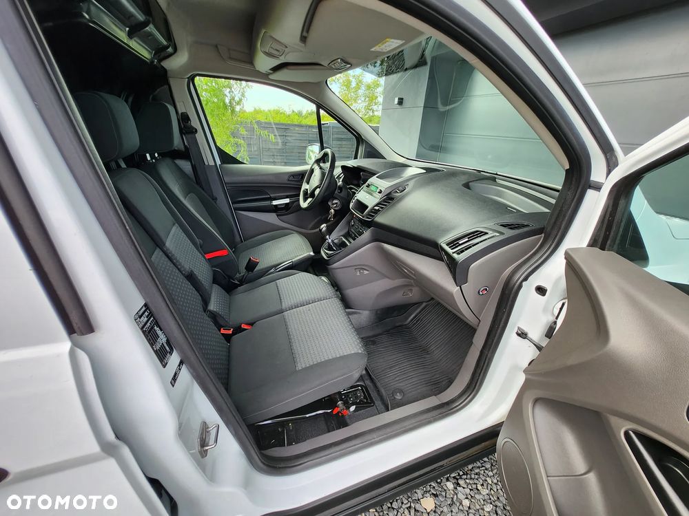 Ford Transit connect - 25
