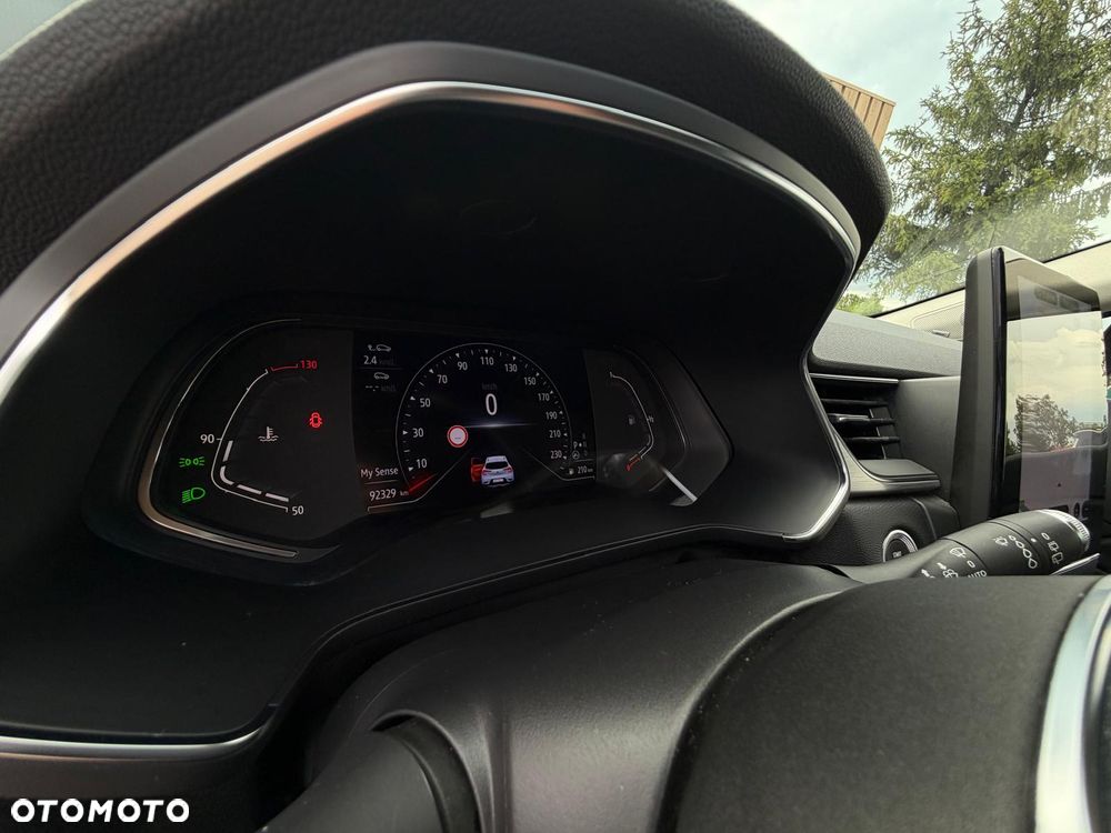 Renault Captur - 31