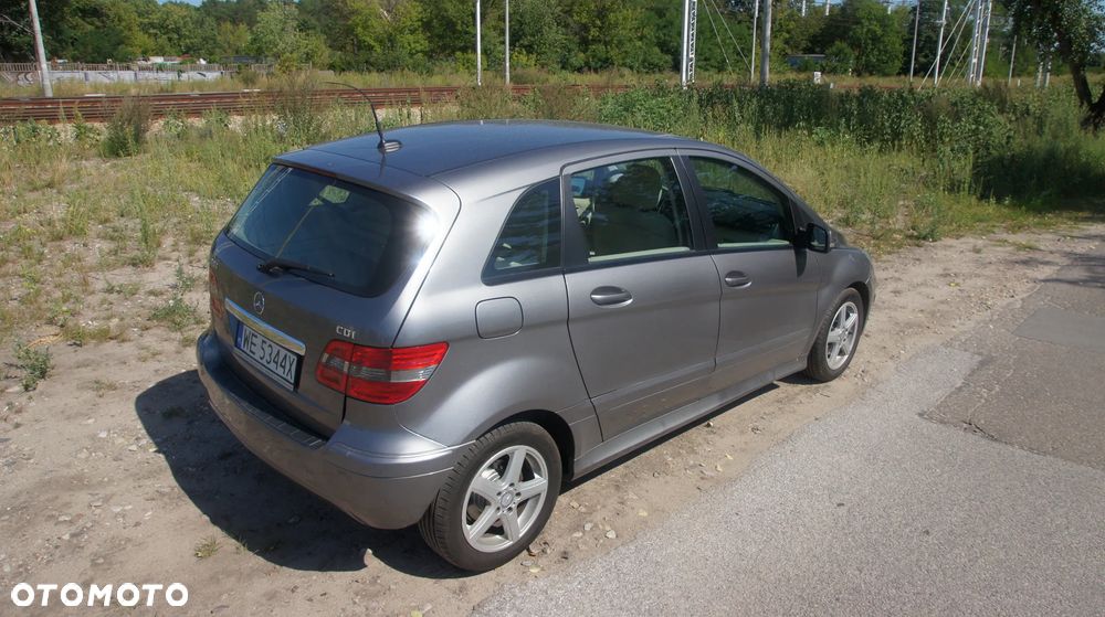 Mercedes-Benz Klasa B 180 CDI - 6