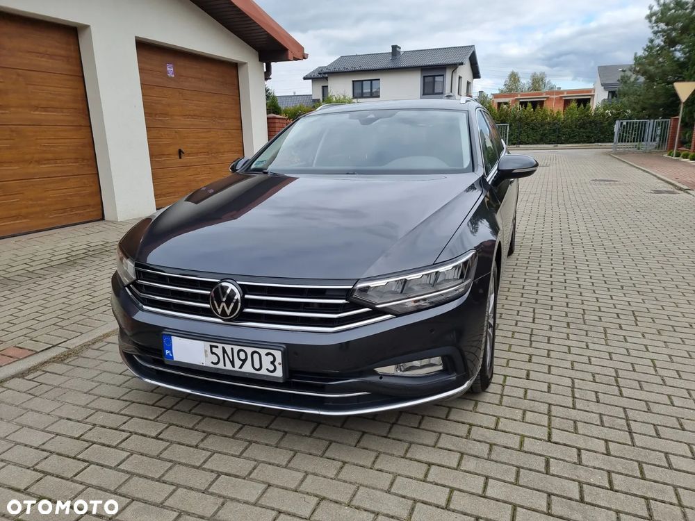 Volkswagen Passat Variant 2.0 TDI 4Mot Elegance DSG - 2