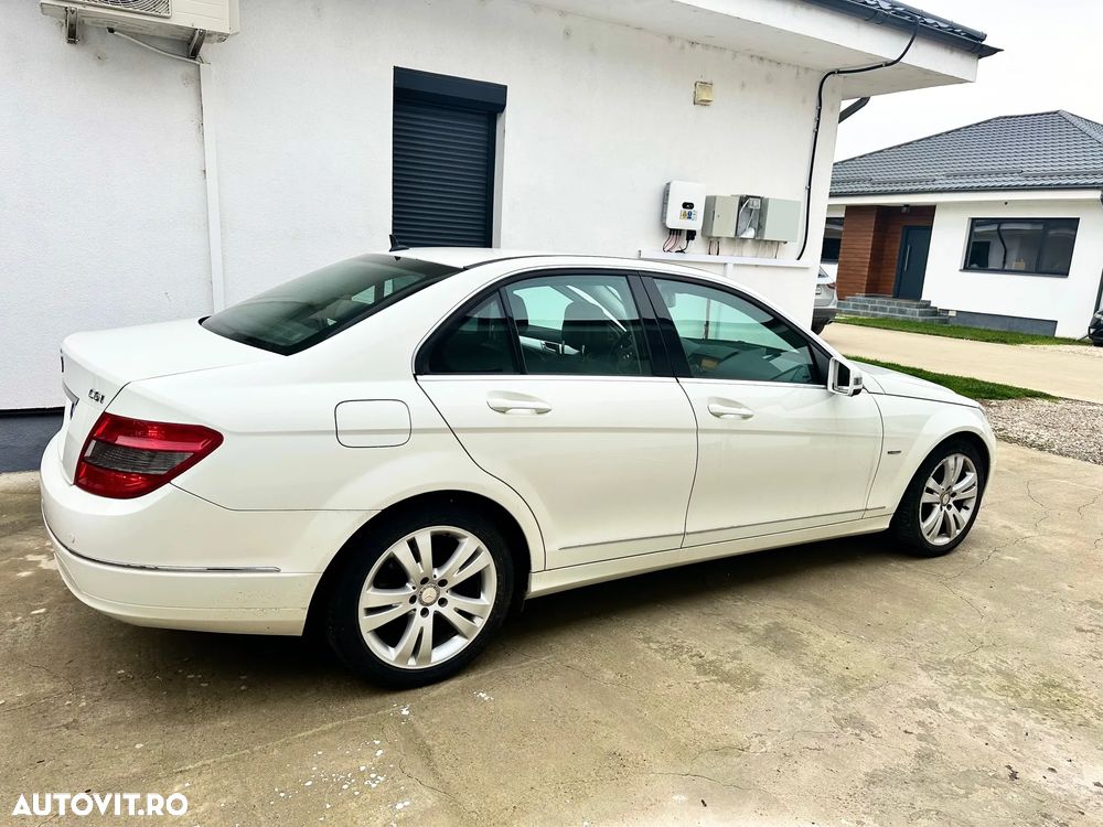 Mercedes-Benz C 180 CGI Automatik BlueEFFICIENCY Avantgarde - 3