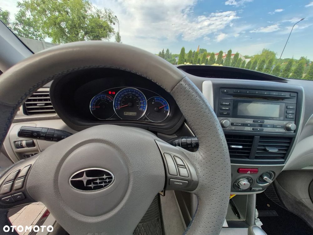 Subaru Forester 2.5 X - 9