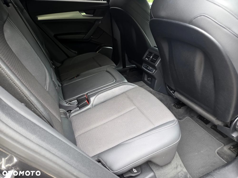 Audi Q5 50 TFSIe quattro S tronic S line - 31