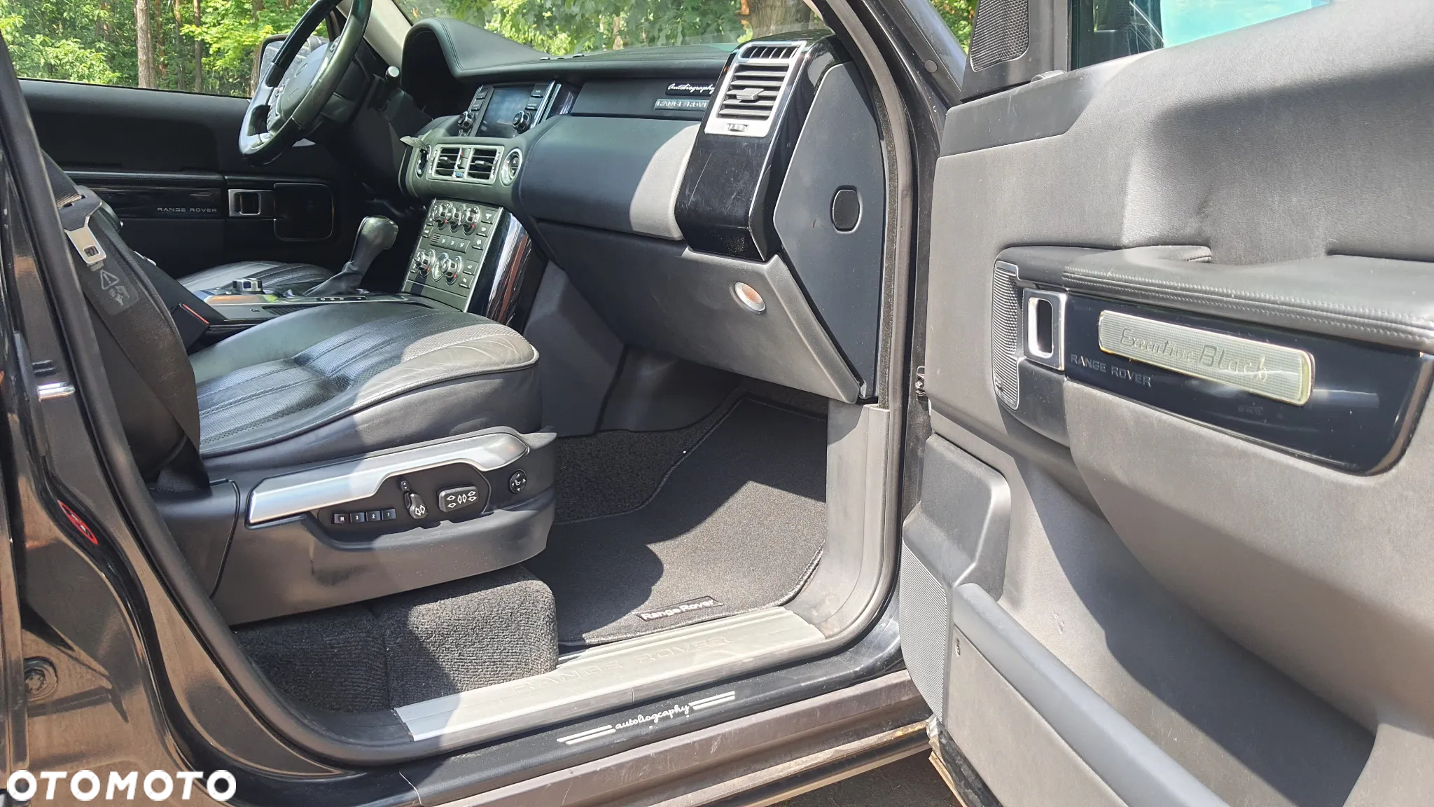 Land Rover Range Rover - 17