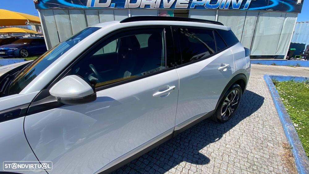 Peugeot e-2008 50 kWh Allure Pack - 16