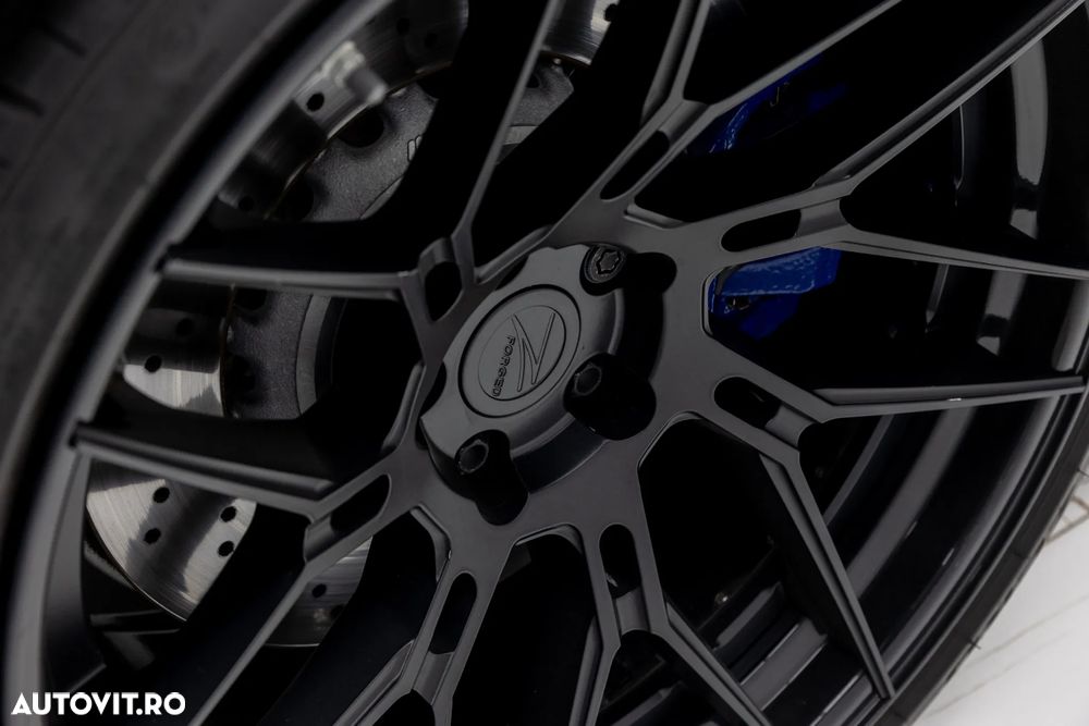 BMW M8 Competition - 20