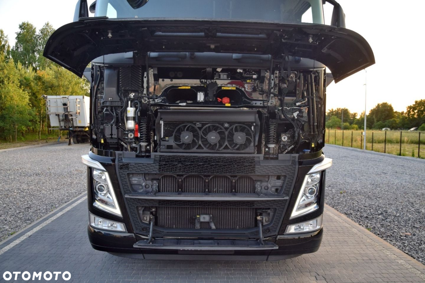 Volvo FH500 Globetrotter Xenon Led Navi TV Hydraulika 2 Łóżka Retarder - 10