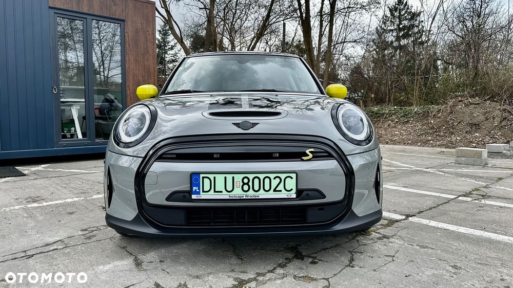 MINI Cooper SE Resolute Edition - 39