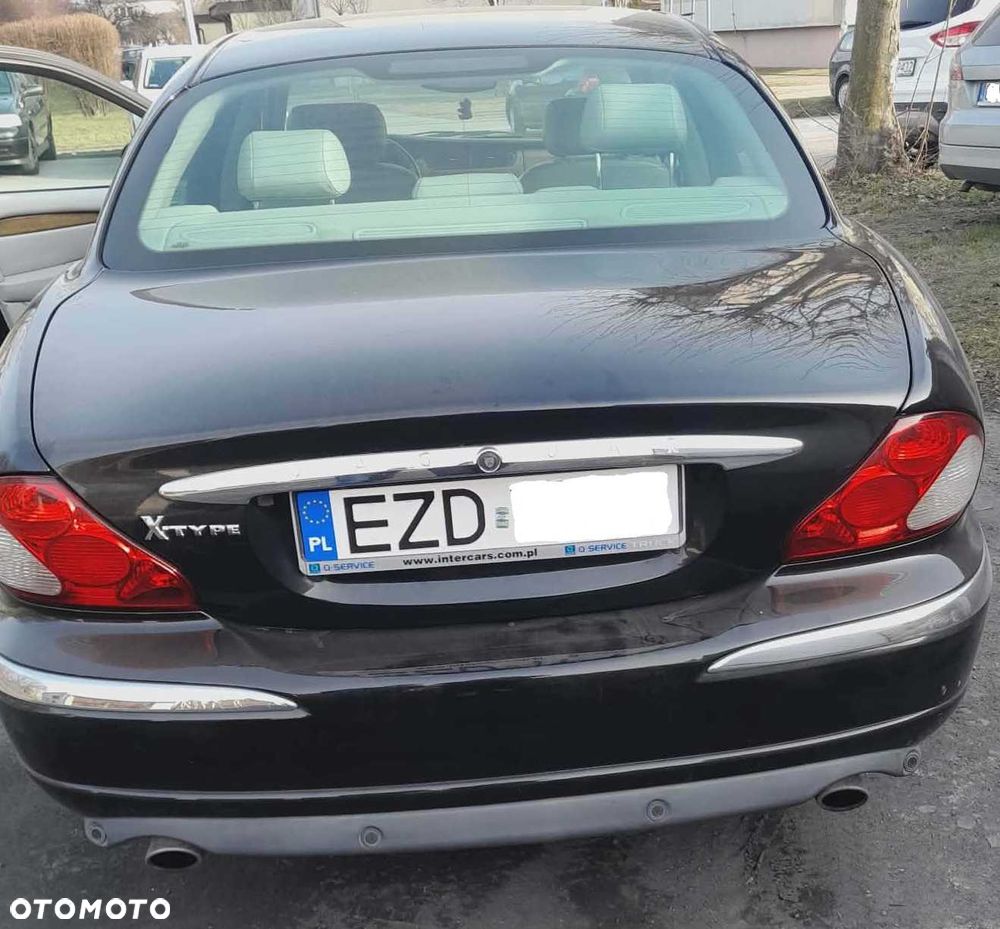 Jaguar X-Type - 3
