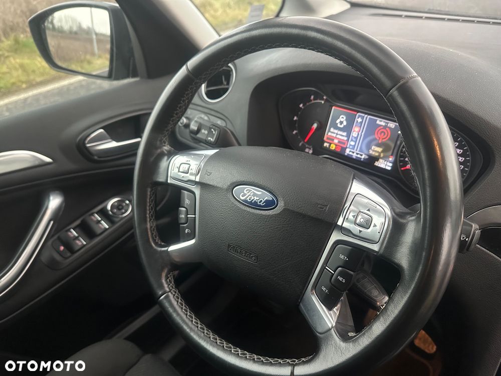 Ford Galaxy 2.0 TDCi Titanium - 26