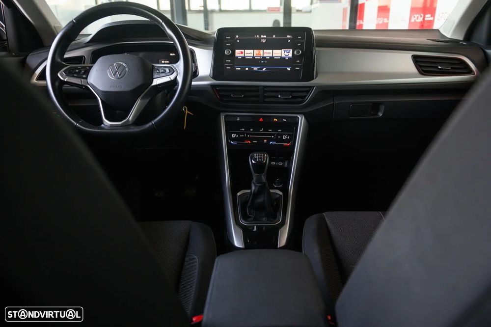 VW T-Roc 1.0 TSI Life - 52