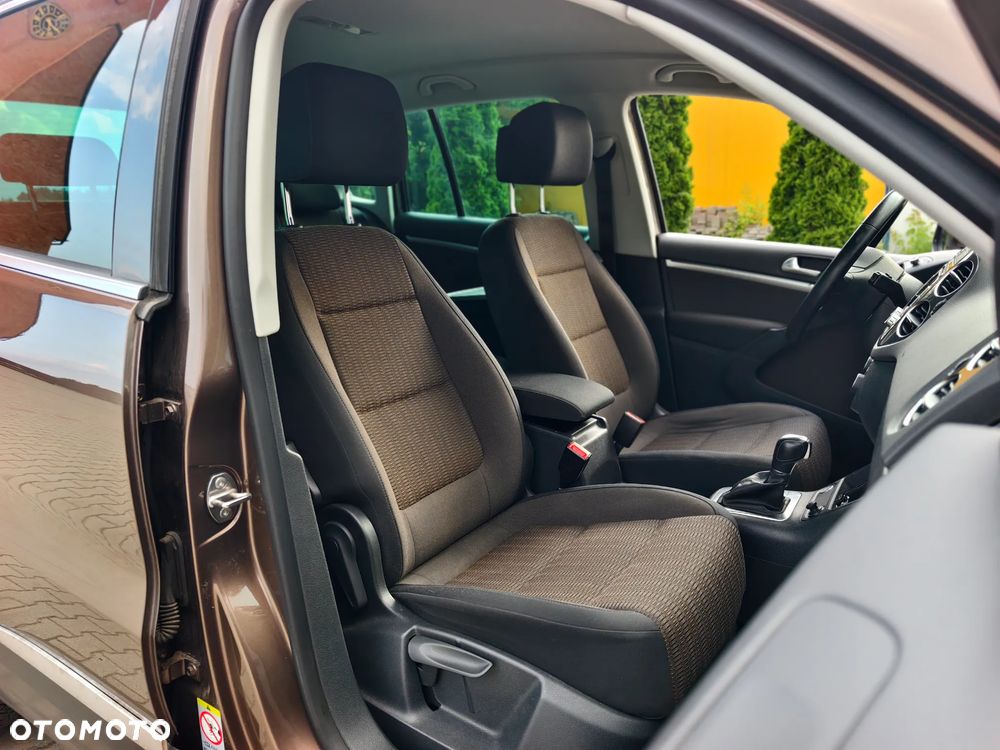Volkswagen Tiguan 2.0 TDI SCR 4MOTION BlueMotion Technology DSG Sport & Style - 18