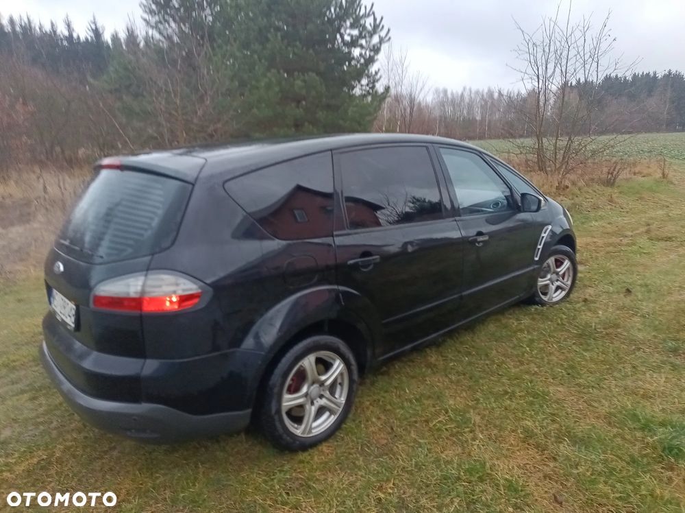 Ford S-Max 2.0 TDCi DPF Titanium - 4