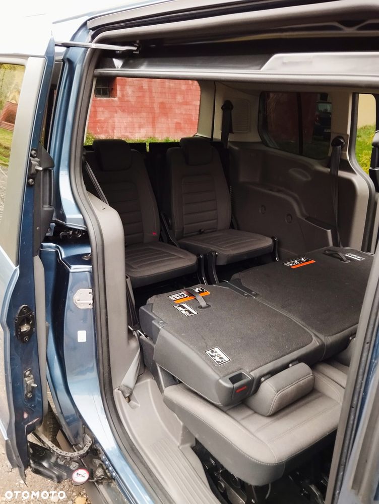 Ford Tourneo Connect Grand - 15
