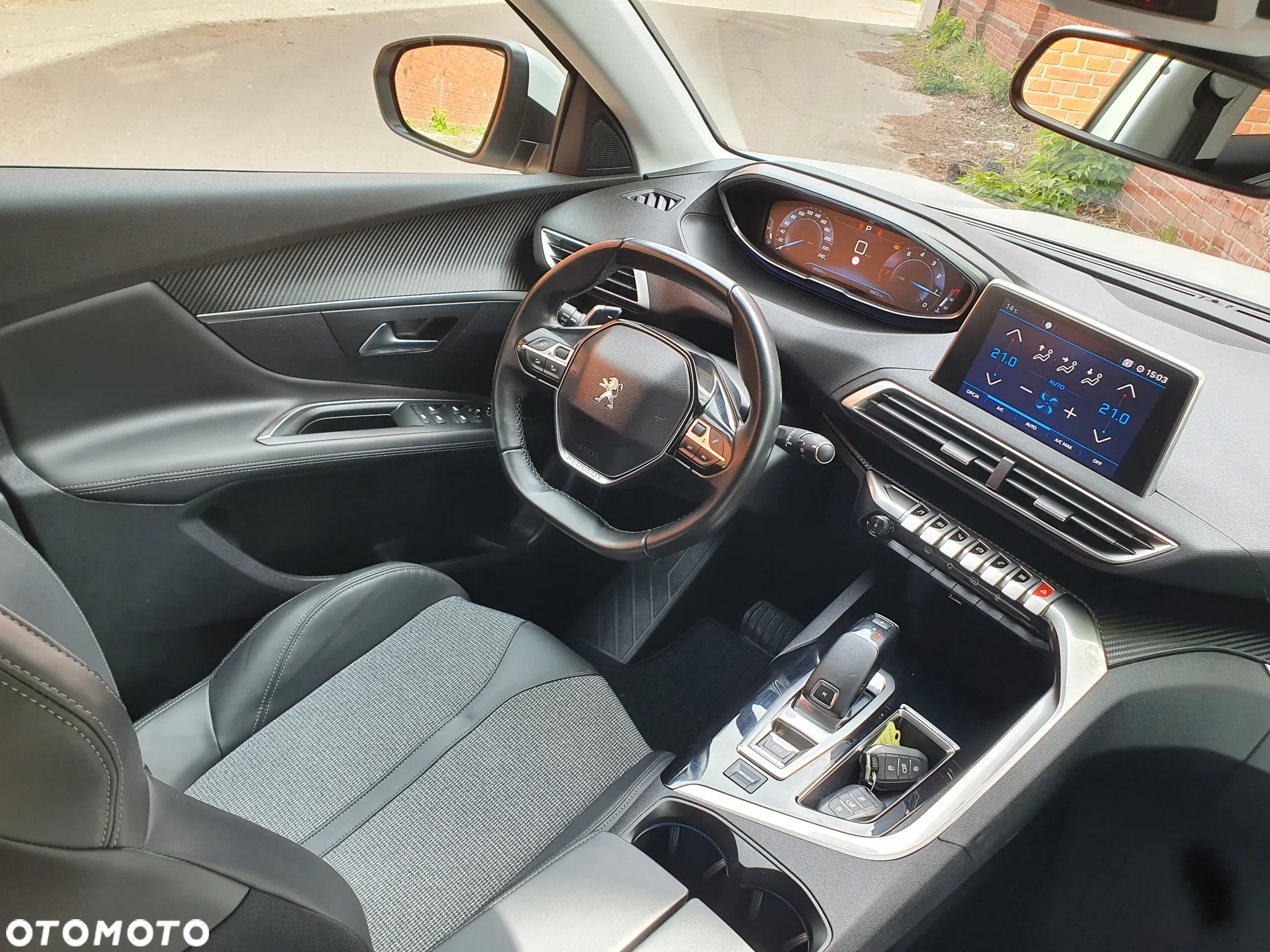 Peugeot 3008 1.2 PureTech Allure S&S EAT8 - 10
