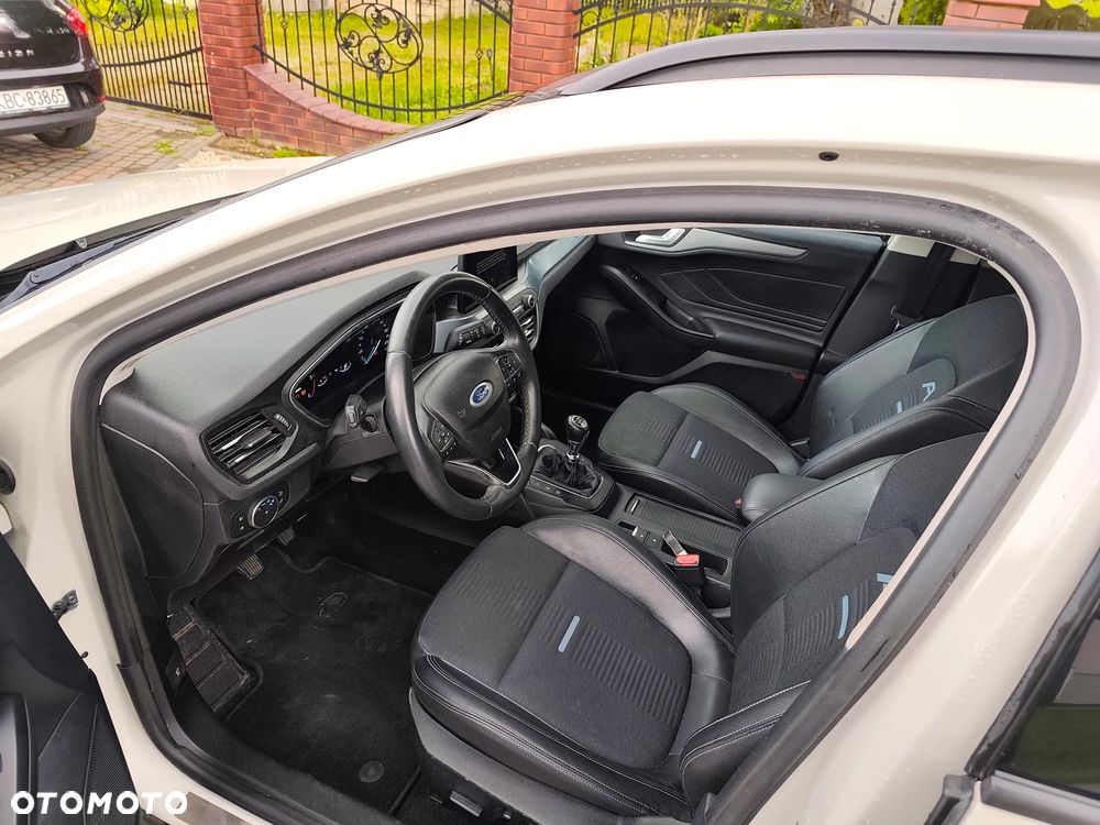 Ford Focus 2.0 EcoBlue Active - 9