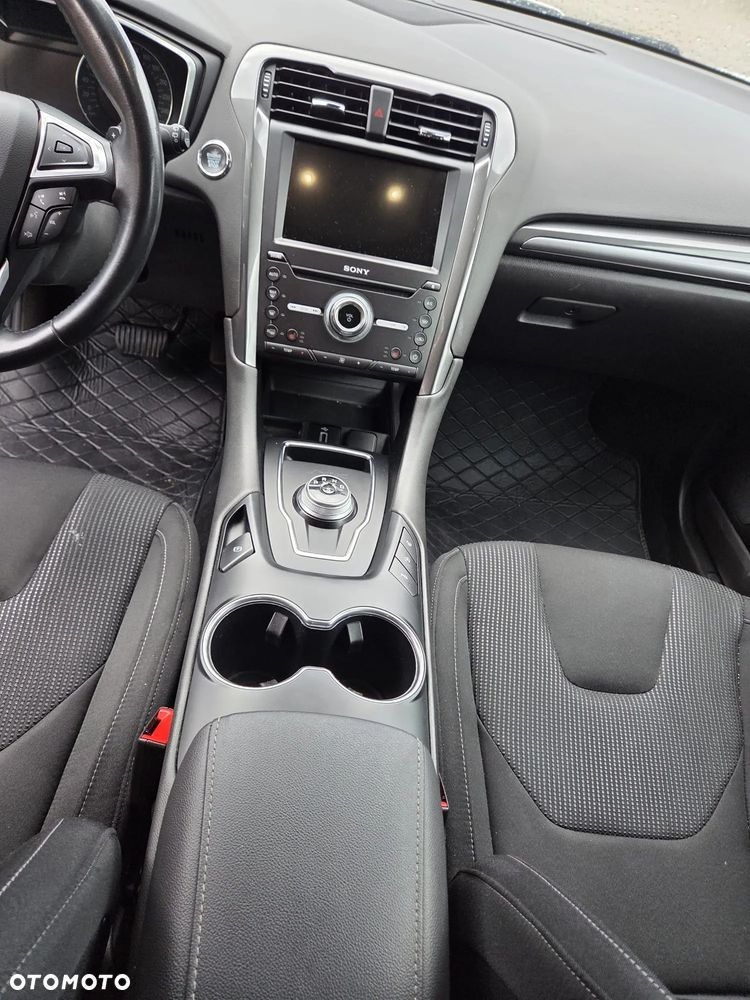 Ford Mondeo - 7