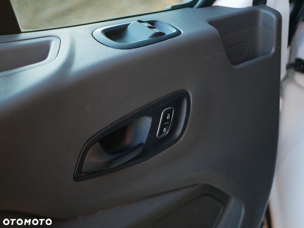 Ford Transit L3H3 Trend - 11