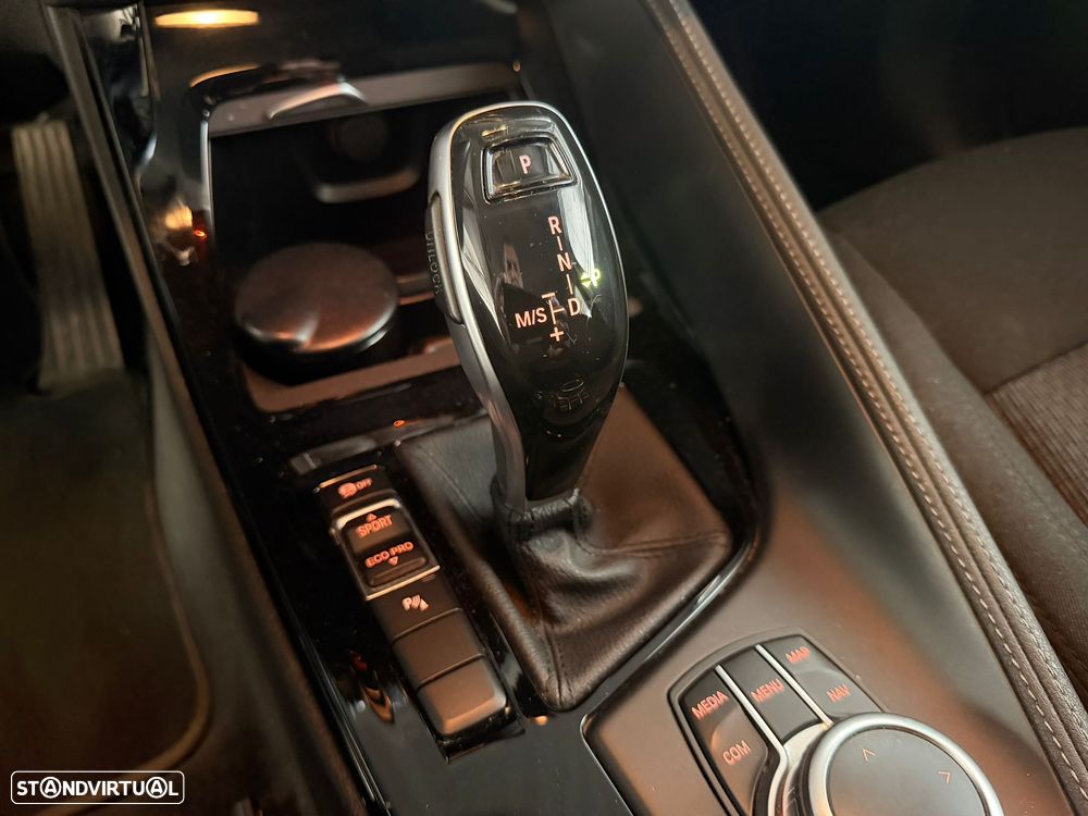 BMW X2 16 d sDrive Auto Advantage - 9