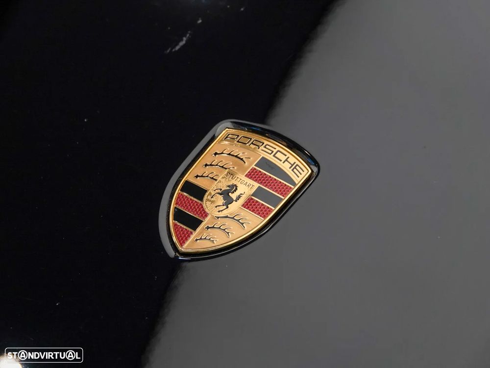 Porsche Taycan Turbo GT - 15