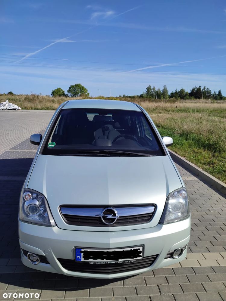 Opel Meriva 1.6 16V Cosmo - 2
