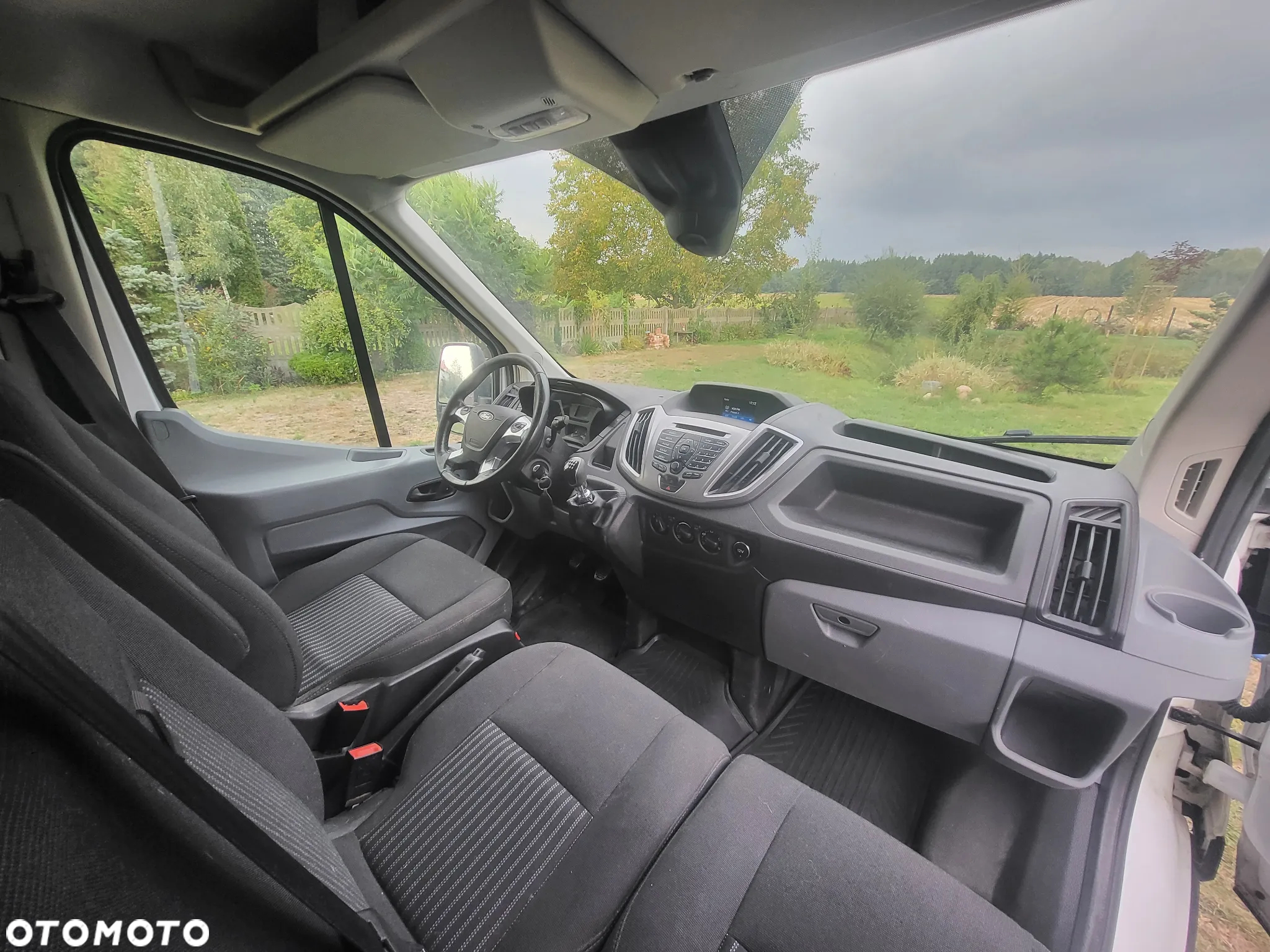 Ford Transit - 13