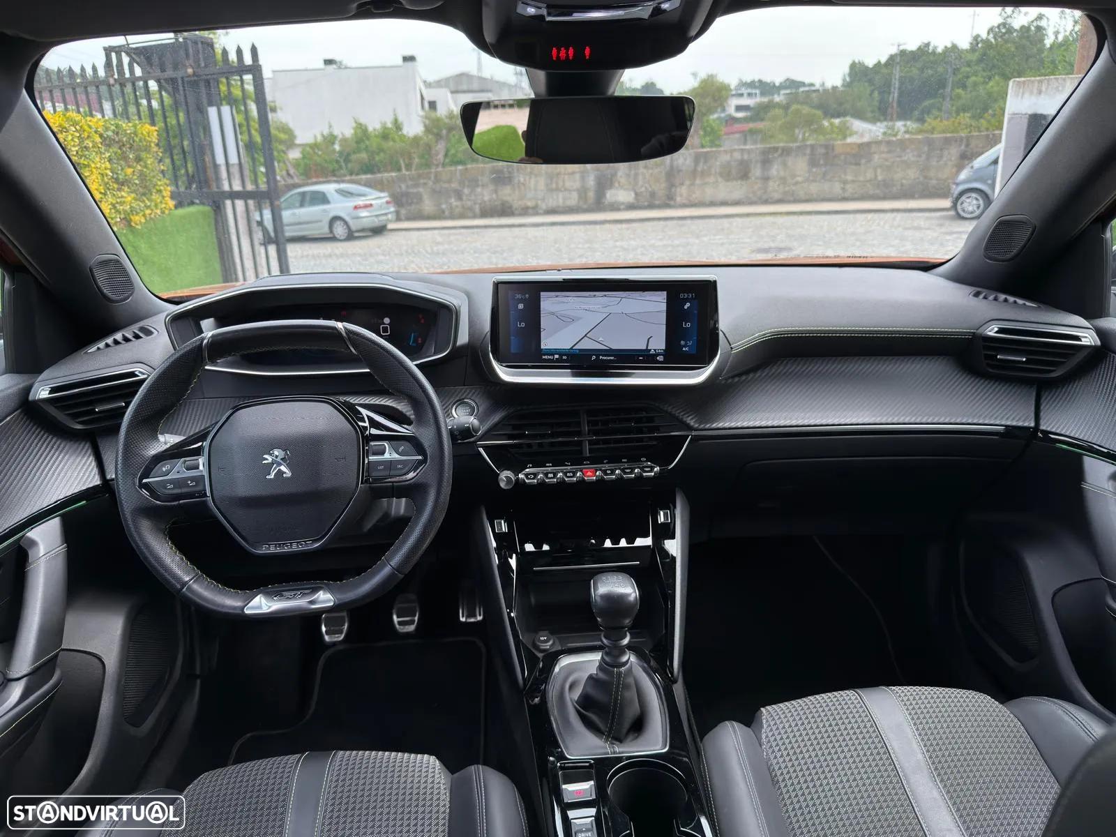 Peugeot 2008 1.2 PureTech GT Line - 9
