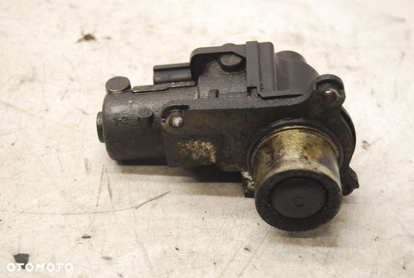 ZAWÓR EGR 03G131501D 2.0 TDI BMM AUDI A3 8P VW SEAT