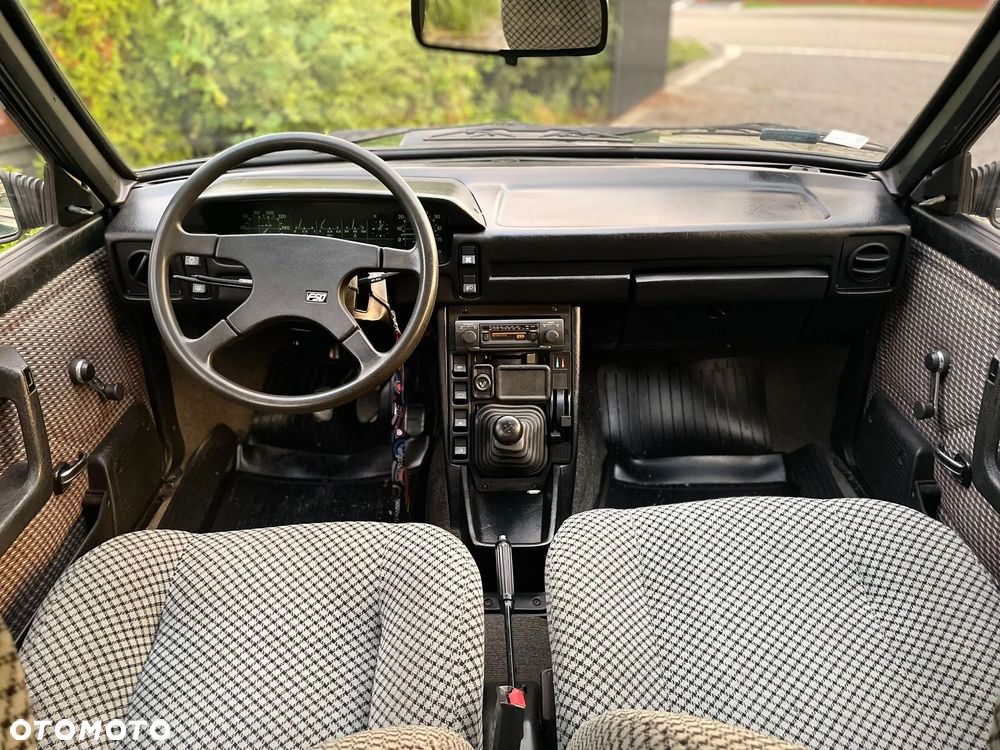 Polonez Caro - 11