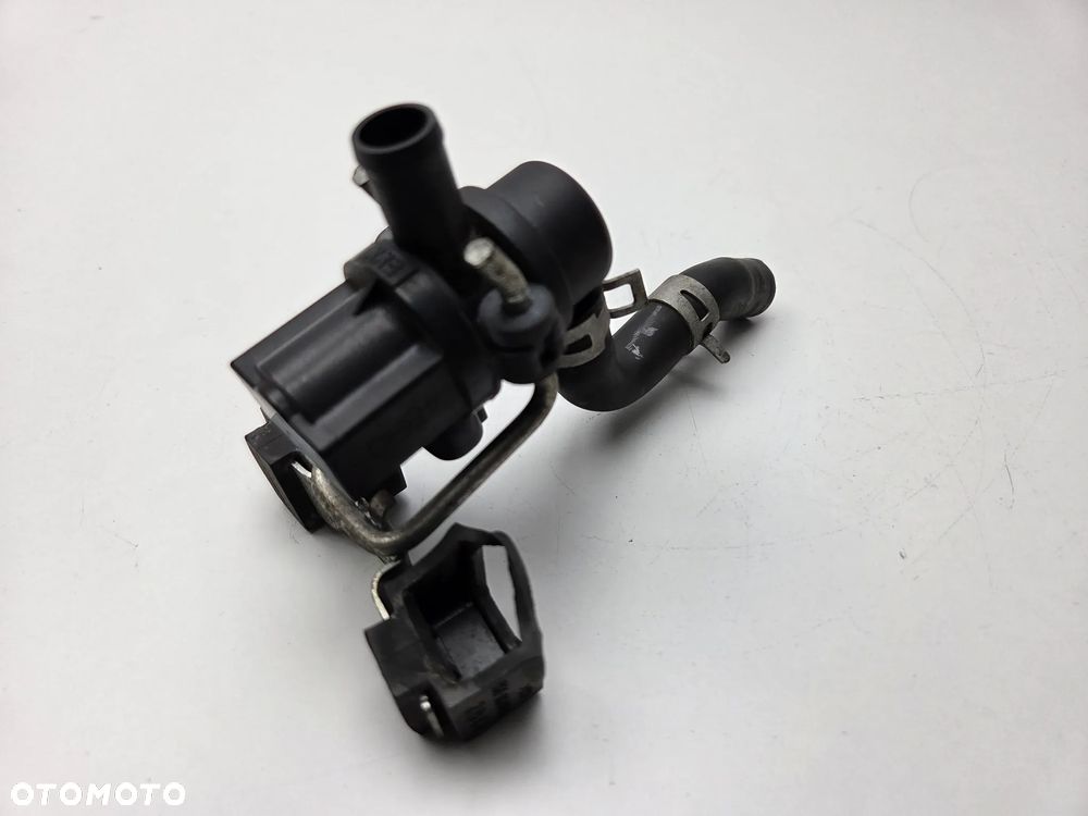 SUZUKI GW 250 INAZUMA CZUJNIK ZAWOR - 2