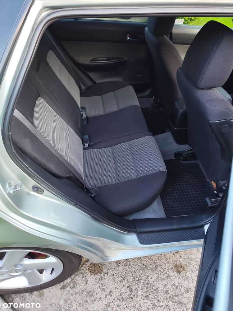 Mazda 6 2.0 16V Touring - 8