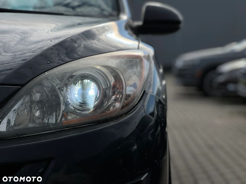 Mazda 3 - 9