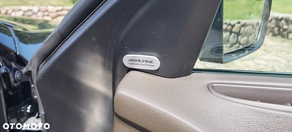 Lancia Thema 3.0CRD Executive - 15