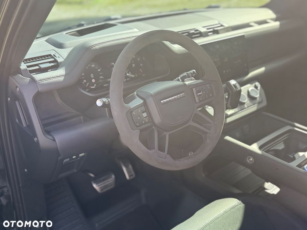 Land Rover Defender 110 5.0 P525 V8 Carpathian Edition - 6