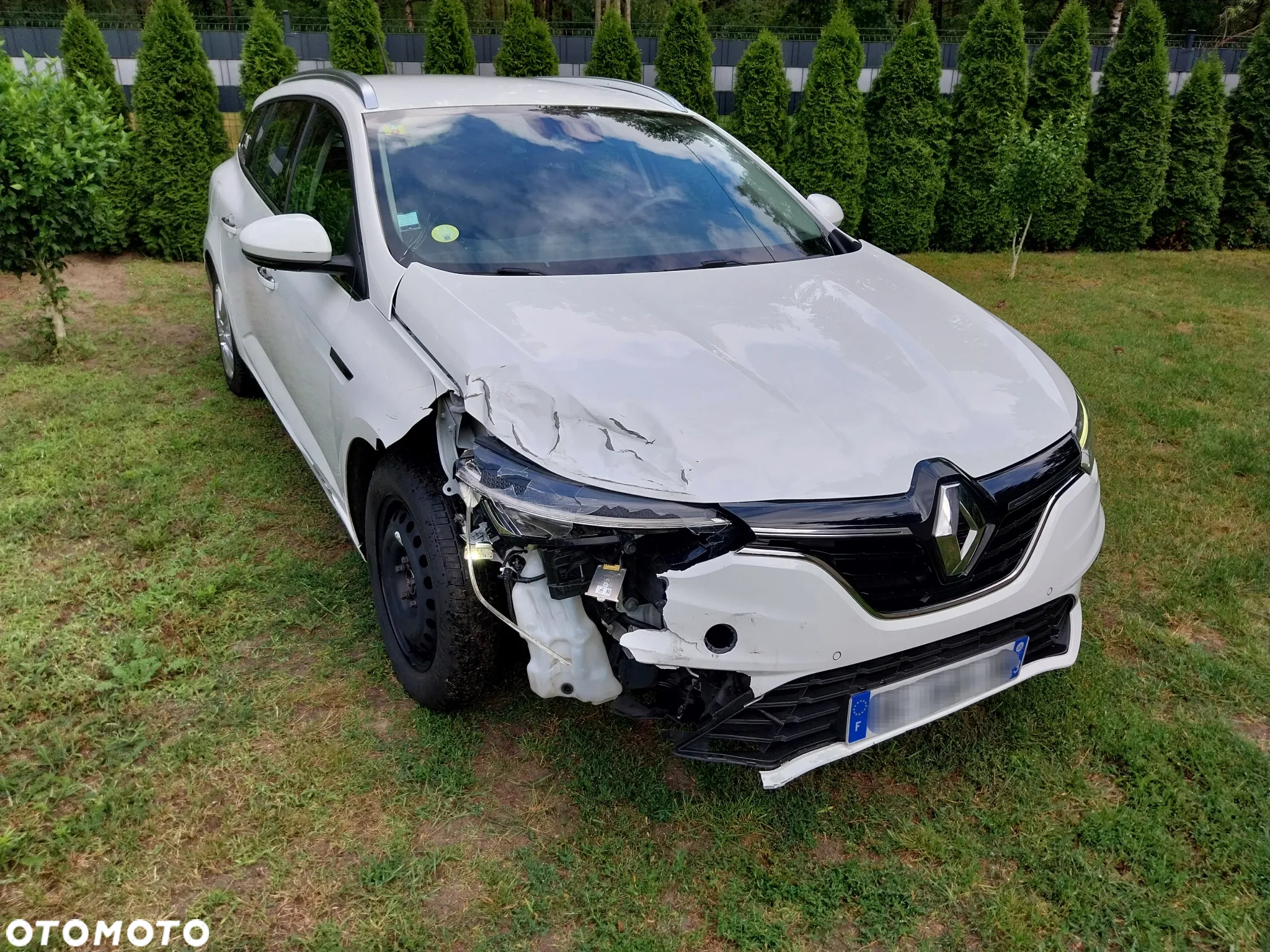 Renault Megane 1.5 Blue dCi Intens - 4