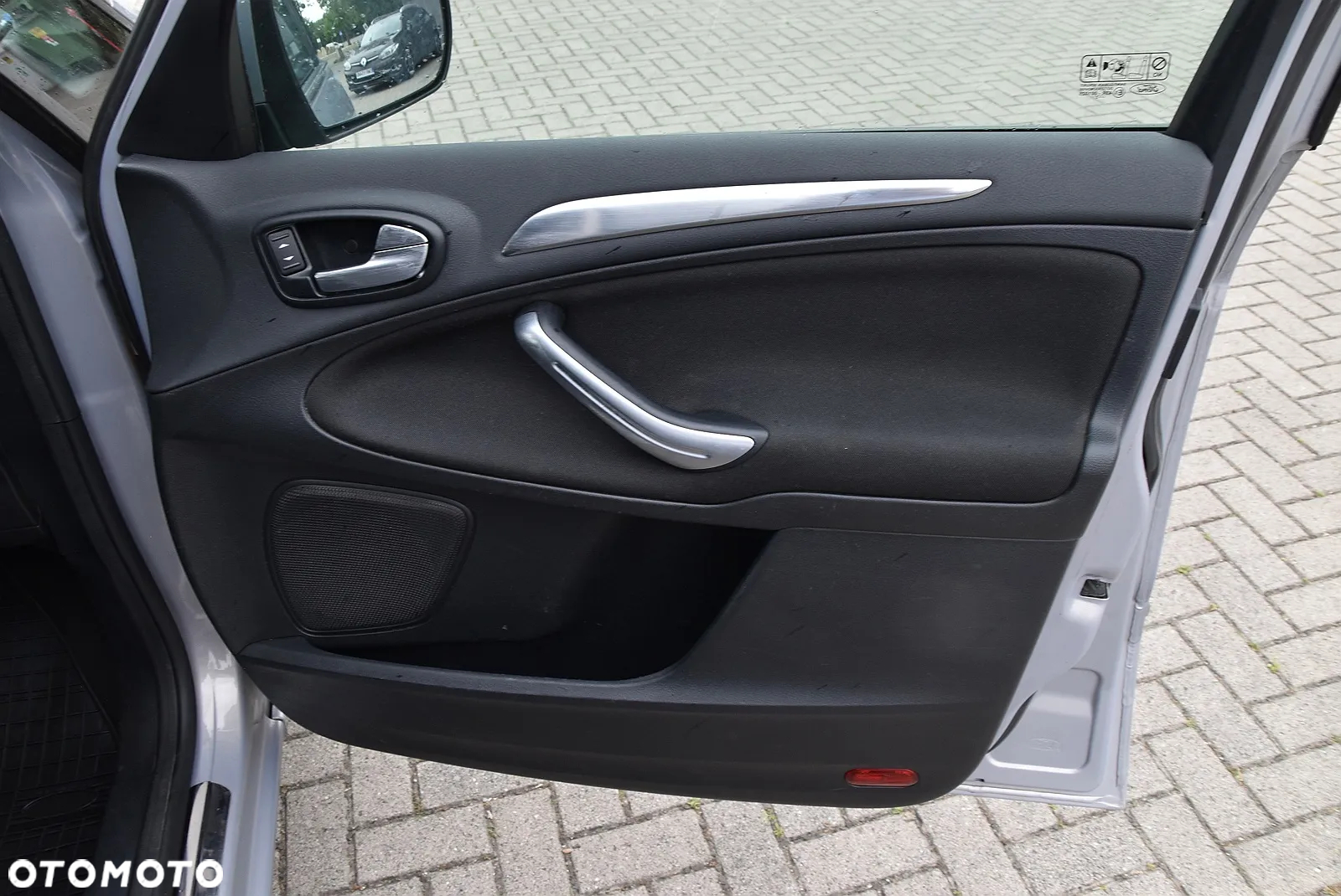 Ford Galaxy - 39