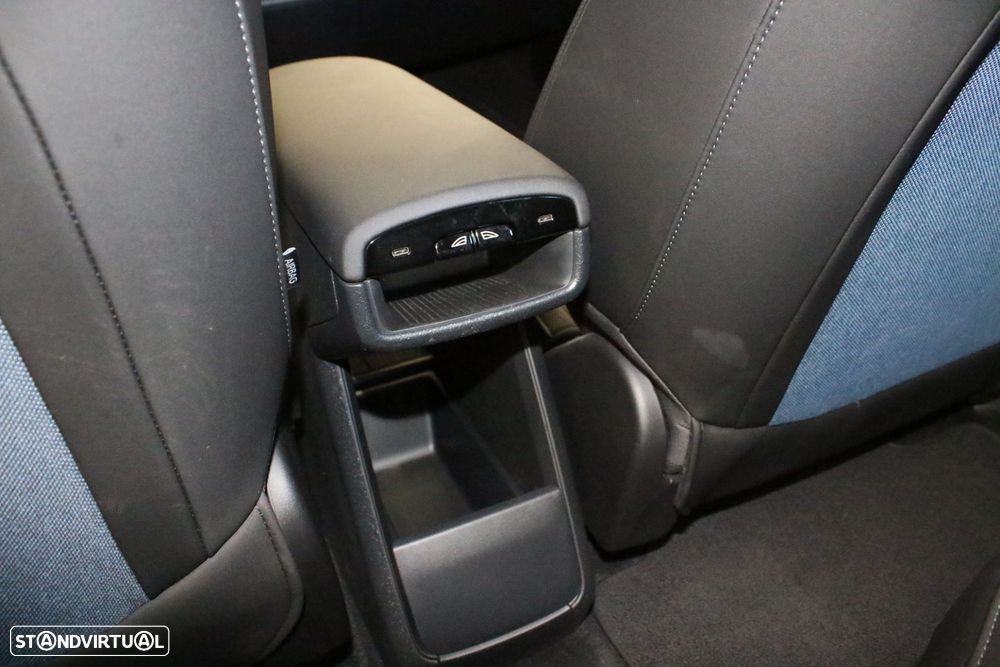 Volvo EX30 69 kWh Single Motor Extended Range Plus - 32