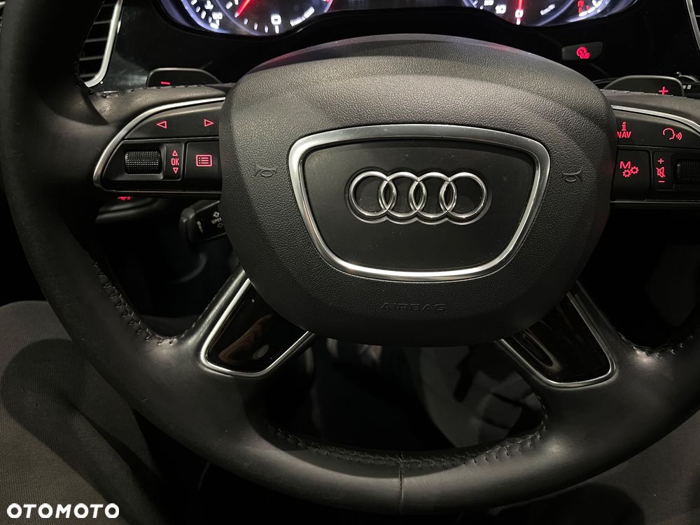 Audi A8 3.0 TDI DPF quattro tiptronic - 26