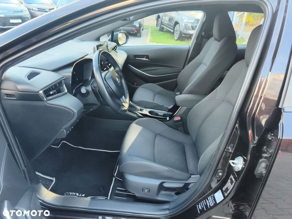Toyota Corolla 2.0 Hybrid Comfort - 13