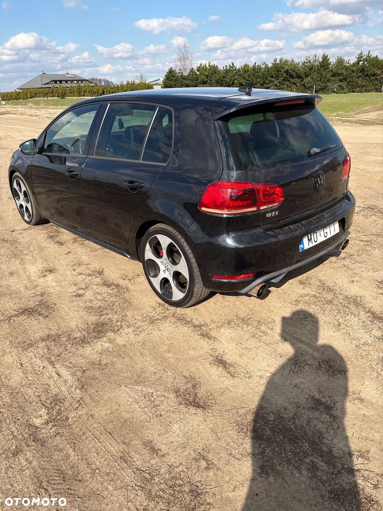 Volkswagen Golf ver-2-0-gti - 11