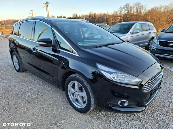 Ford S-Max 2.0 TDCi Titanium