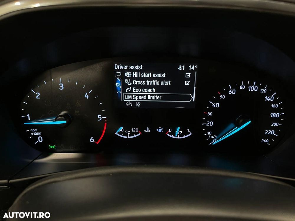 Ford Focus 1.5 EcoBlue Titanium - 21